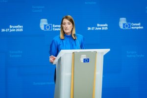 https://multimedia.europarl.europa.eu/el/photo/european-council-meeting-press-conference-by-roberta-metsola-ep-president_20250626_EP-187895A_DLL_401