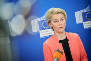 https://greece.representation.ec.europa.eu/news/i-proedros-fon-nter-laien-kai-meli-toy-somatos-ton-epitropon-metabainoyn-sti-romi-gia-ti-diaskepsi-2025-07-09_el